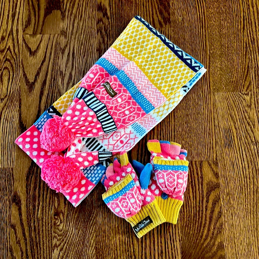 Matilda Jane scarf and mitten/gloves